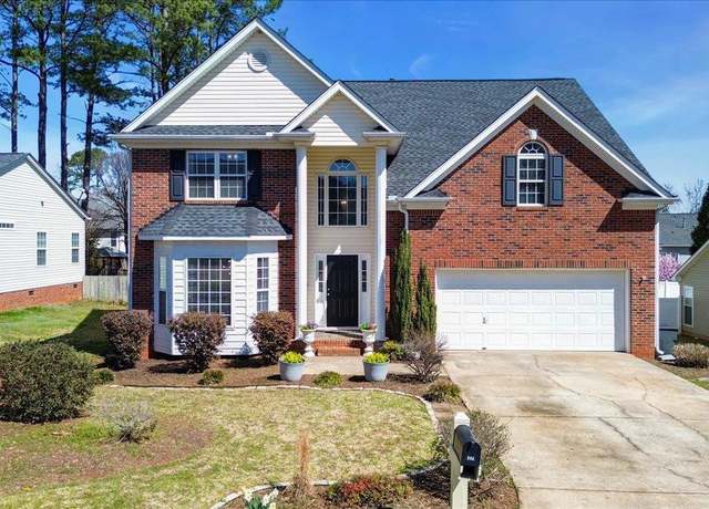 Property at 225 Windsong Way, Moore, SC 29369, 4 beds, 2.5 baths
