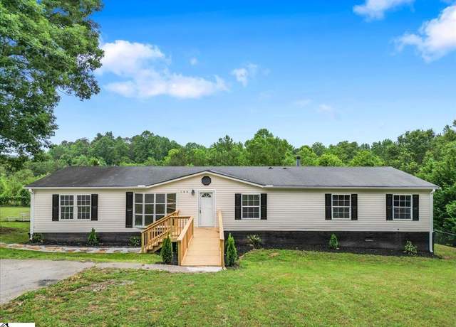 Property at 106 Blueforest Ln, Greenville, SC 29611, 5 beds, 3 baths