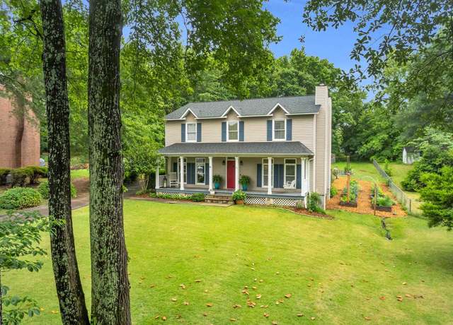 Property at 16 Farrell Kirk Ln, Greenville, SC 29615, 4 beds, 2.5 baths