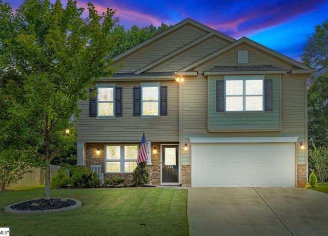 Property at 714 Cremello Ct, Moore, SC 29369, 3 beds, 2.5 baths