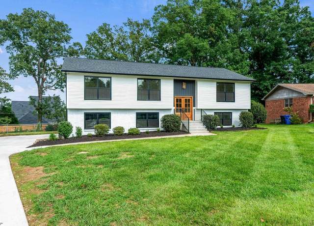 Property at 5 S Del Norte Rd, Greenville, SC 29615, 4 beds, 3 baths