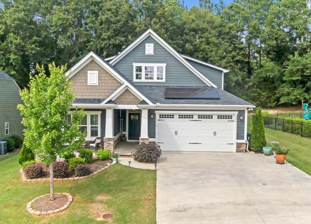 Property at 500 Briar Oaks Ln, Simpsonville, SC 29681, 3 beds, 3 baths