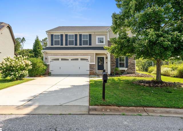Property at 80 Madeline Cir, Taylors, SC 29687, 4 beds, 2.5 baths