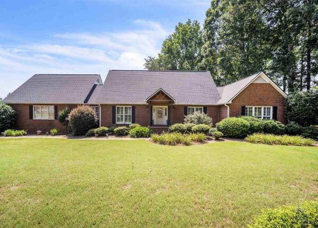 Property at 105 Wren Crossing Ct, Easley, SC 29642, 4 beds, 3 baths