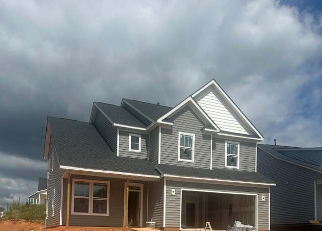 Property at 701 Colpeo St, Spartanburg, SC 29303, 4 beds, 2.5 baths