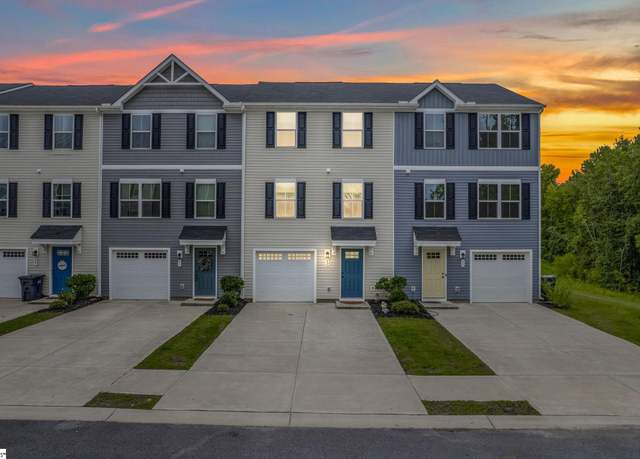 Property at 33 High Pine Trl, Greenville, SC 29617, 4 beds, 2.5 baths