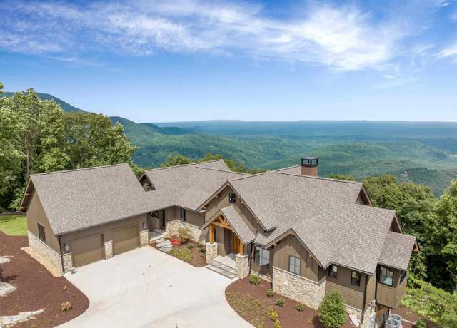 Property at 5 Lobelia Way, Landrum, SC 29356, 3 beds, 4.5 baths