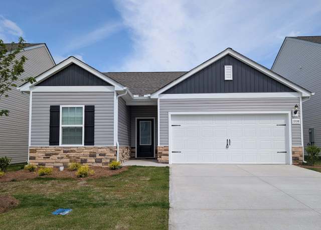 Property at 1208 Crested Iris St, Moore, SC 29369, 3 beds, 2 baths