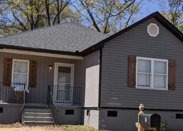 Property at 7 4th St, Greenville, SC 29611-8300, 3 beds, 2 baths