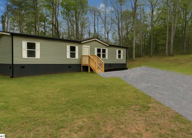 Property at 215 Leroy Dr, Liberty, SC 29657, 3 beds, 2 baths