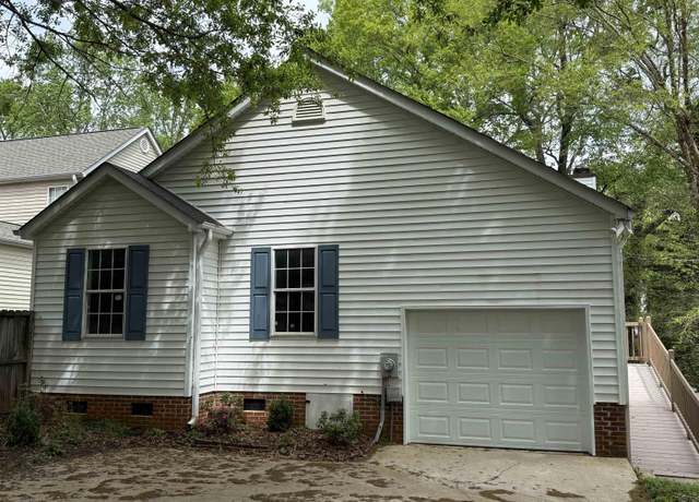 Property at 5 Townes Creek Ct, Greenville, SC 29609, 4 beds, 3 baths