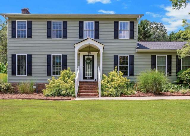 Property at 105 Williamsburg Dr, Greer, SC 29651, 3 beds, 2.5 baths