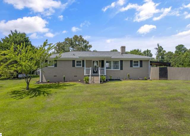 Property at 701 Durham Brown Rd, Seneca, SC 29678, 2 beds, 1.5 baths