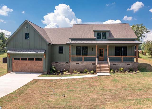 Property at 1177 Saluda Dam Rd, Easley, SC 29640, 3 beds, 2 baths
