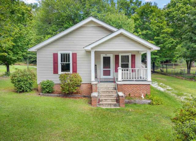 Property at 704 Slater Rd, Marietta, SC 29661, 2 beds, 1 bath