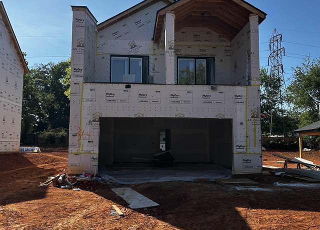 Property at 36 Gentry St, Greenville, SC 29611, 3 beds, 2.5 baths
