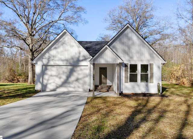Property at 404 Burrell St, Pendleton, SC 29670, 3 beds, 2 baths