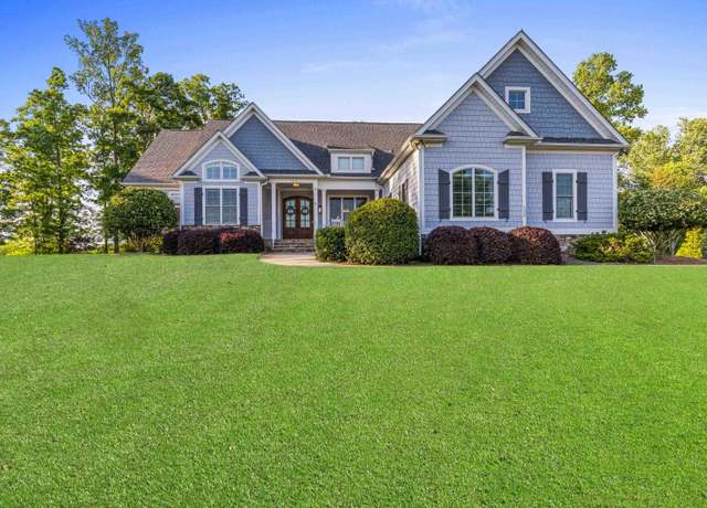 Property at 122 Crawford Lake Dr, Easley, SC 29642, 4 beds, 3 baths