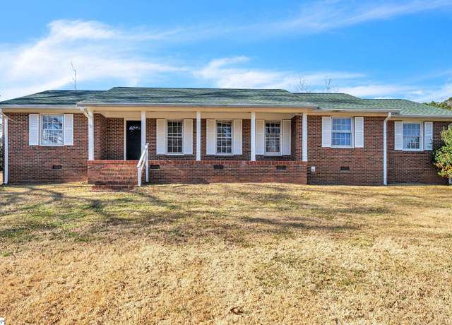 Property at 112 Pine Rd, Laurens, SC 29360, 3 beds, 2 baths