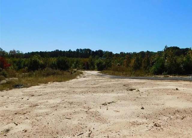 Property at 305 Davis Rd, Ware Shoals, SC 29692