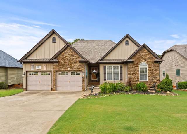 Property at 314 War Emblem Dr, Boiling Springs, SC 29316, 3 beds, 2 baths