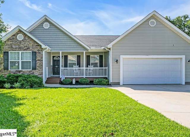 Property at 431 Lynnell Way, Moore, SC 29369, 3 beds, 2 baths