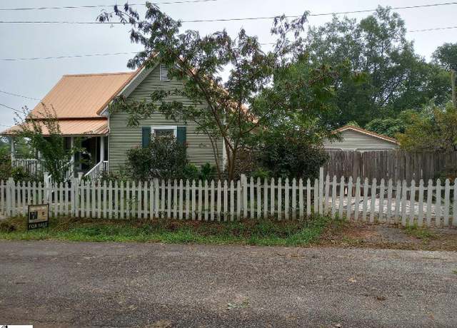 Property at 1311 Gilmer St, Anderson, SC 29621, 2 beds, 2 baths