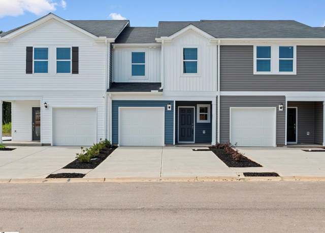 Property at 817 Ernest Ln, Lyman, SC 29365, 3 beds, 2.5 baths