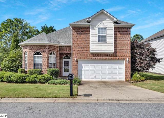 Property at 101 Roberts Hill Dr, Taylors, SC 29687, 3 beds, 2.5 baths