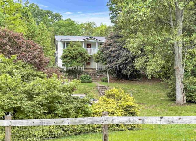 Property at 2840 Glenn Springs Rd, Spartanburg, SC 29302, 3 beds, 3 baths