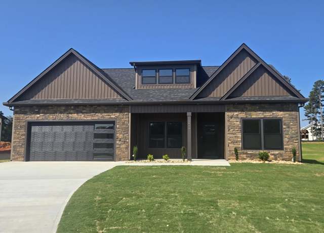 Property at 1014 S November Dr, Boiling Springs, SC 29316, 3 beds, 2 baths