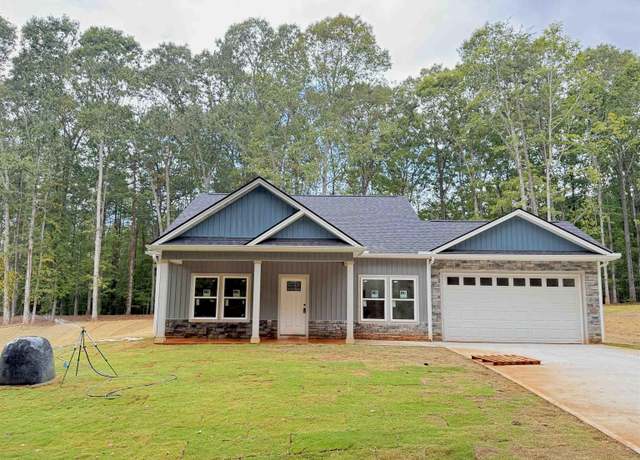 Property at 395 Wynette Way, Inman, SC 29349, 3 beds, 2 baths