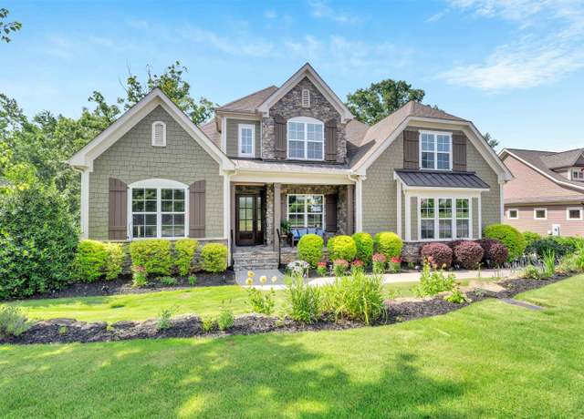 Property at 200 Saluda Run Dr, Piedmont, SC 29673, 3 beds, 3.5 baths