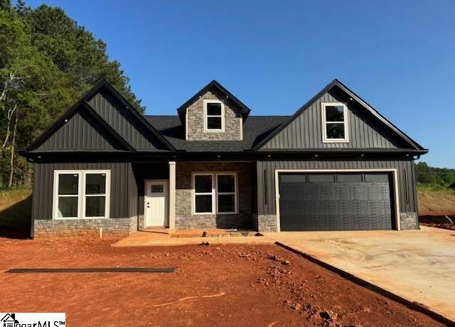 Property at 2921 Old Greenville Hwy, Central, SC 29630, 3 beds, 2 baths