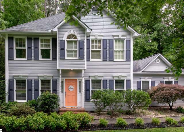 Property at 205 Shadow Oaks Dr, Easley, SC 29642, 3 beds, 2.5 baths