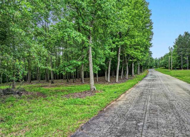 Property at 20 Osceola Trl, Fair Play, SC 29643