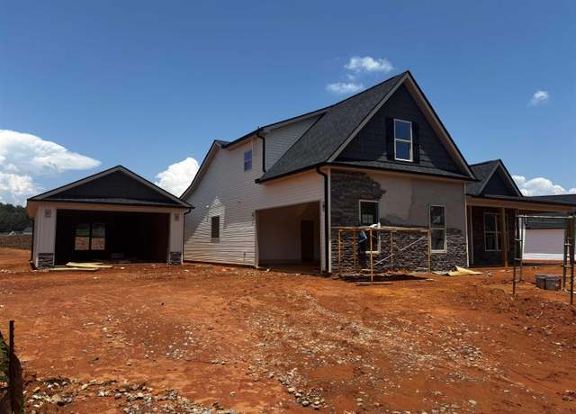 Property at 108 Old Glory Ct, Pickens, SC 29671, 3 beds, 3 baths