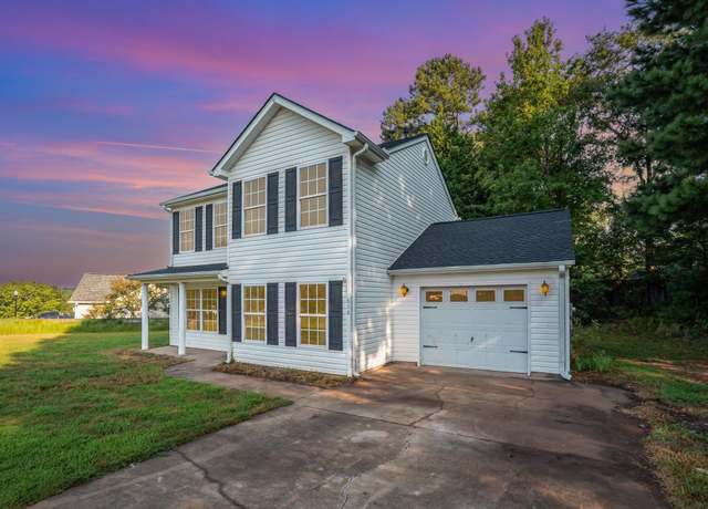 Property at 658 Hunters Ln, Anderson, SC 29625-2036, 3 beds, 2.5 baths