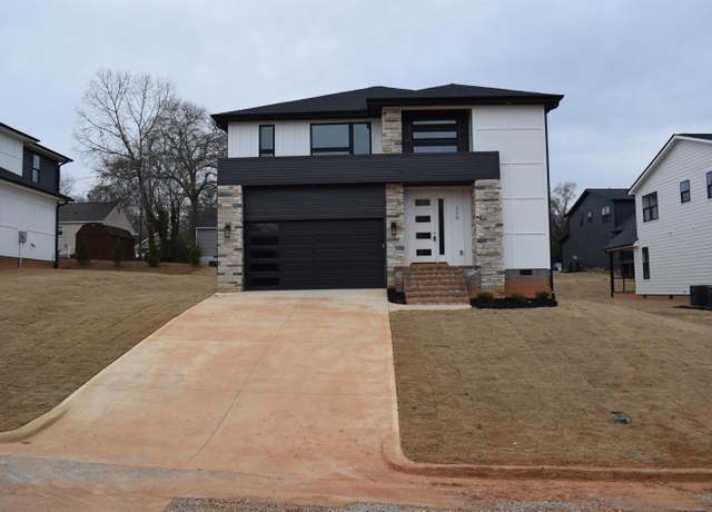 Property at 119 Jackson St, Greer, SC 29650, 3 beds, 2.5 baths
