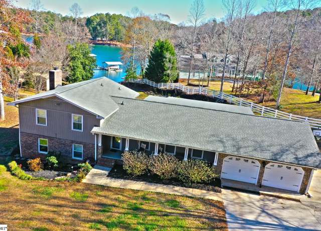 Property at 322 Hillandale Rd, Seneca, SC 29672, 4 beds, 3.5 baths
