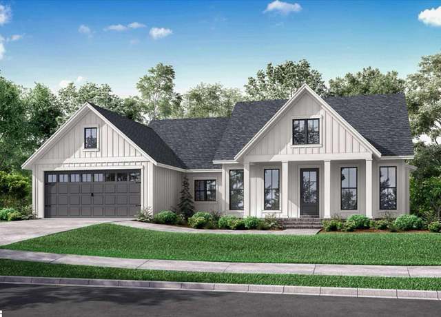 Property at 67 Nottingham Dr, Westminster, SC 29689, 3 beds, 2 baths