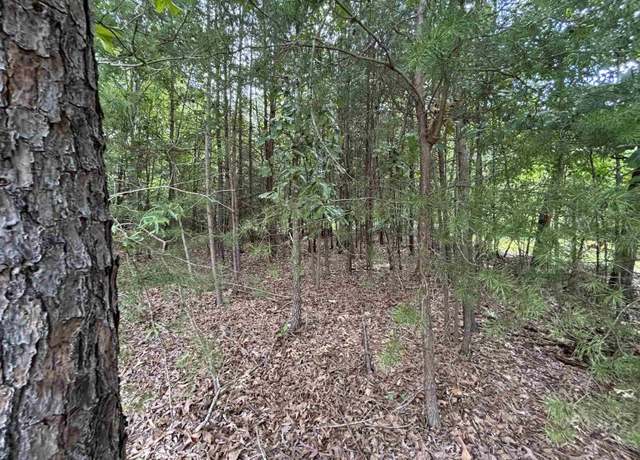 Property at 813 Chickasaw Pt, Westminster, SC 29693