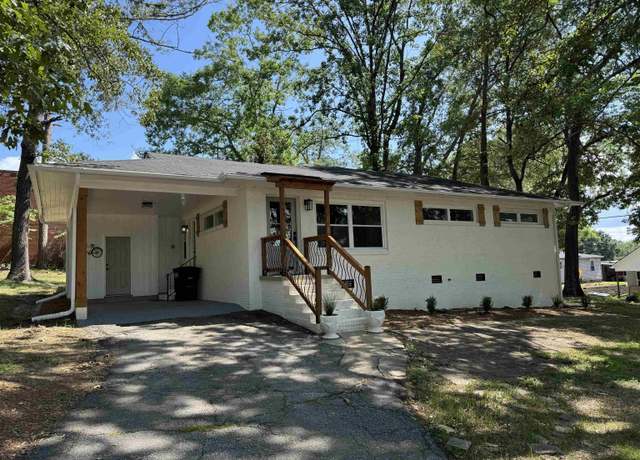 Property at 117 Johnson St, Pickens, SC 29671, 3 beds, 1 bath