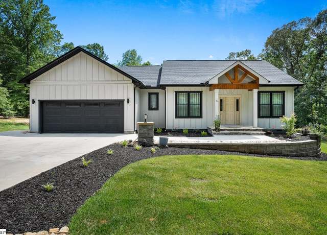 Property at 103 Benjamin Dr, Townville, SC 29689, 3 beds, 2.5 baths