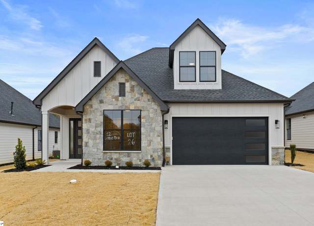 Property at 12 Cambie Pl, Greenville, SC 29607, 3 beds, 2.5 baths