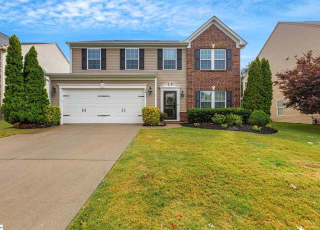 Property at 59 Chapel Ln, Simpsonville, SC 29681, 4 beds, 3.5 baths