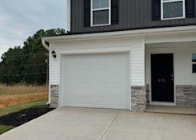 Property at 215 Stonyway Ln, Easley, SC 29640, 3 beds, 2.5 baths