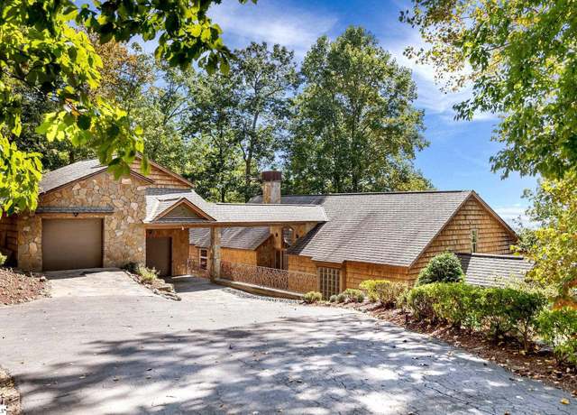 Property at 19 Moonshine Falls Trl, Landrum, SC 29356, 4 beds, 4.5 baths