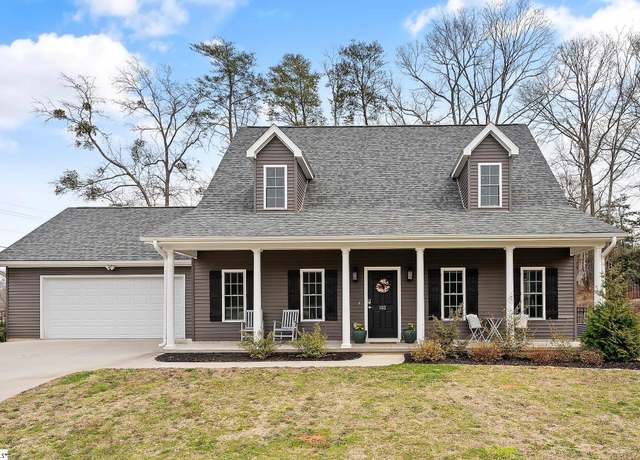 Property at 103 W Chestnut Cir, Central, SC 29630, 3 beds, 2.5 baths