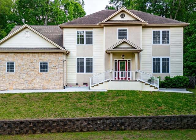 Property at 49 Pleasant Valley Trl, Travelers Rest, SC 29690, 3 beds, 2.5 baths